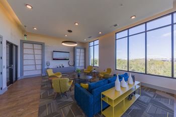 Lofts at brooklyn downtown jacksonville fl | club room